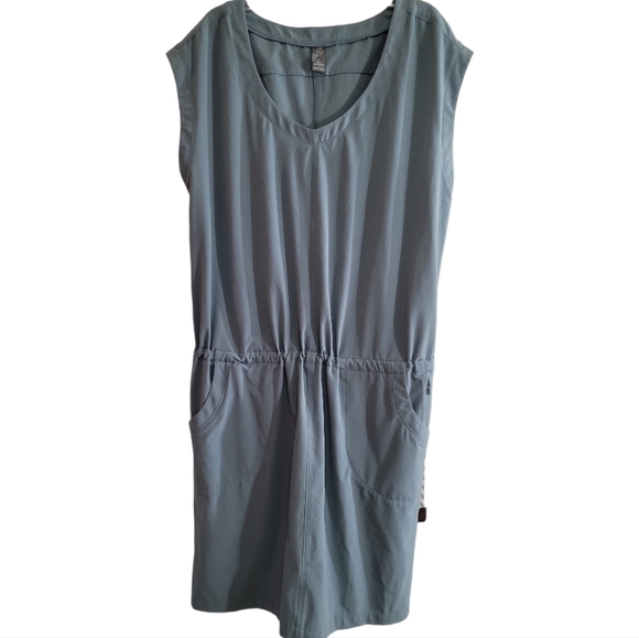 Prana Norma Dress Stretch Blend V-neck SPF Pockets Medium Smoky Blue Athleisure - Picture 2 of 8